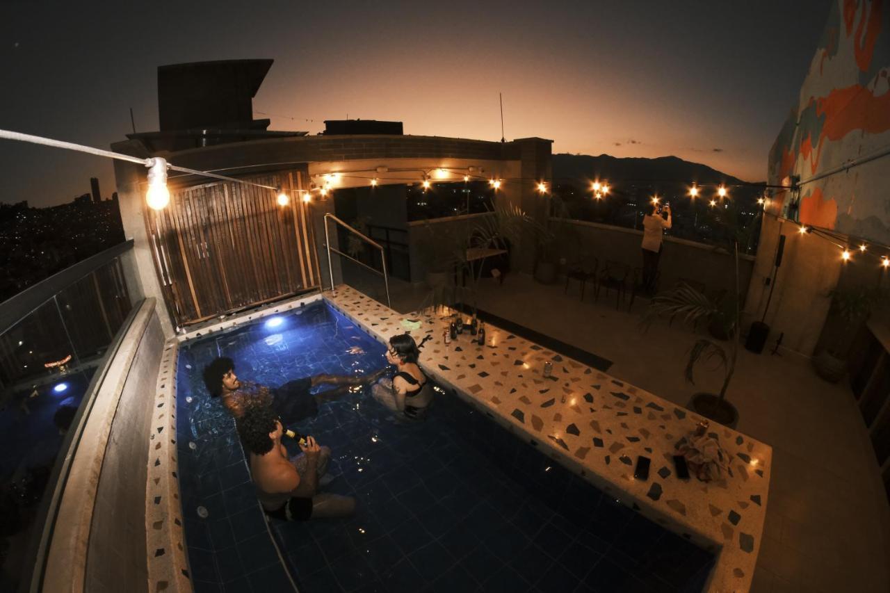 Inverso Cl 47 Coliving Меделин Екстериор снимка