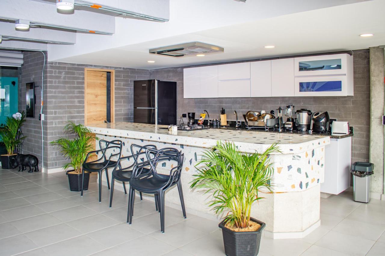 Inverso Cl 47 Coliving Меделин Екстериор снимка
