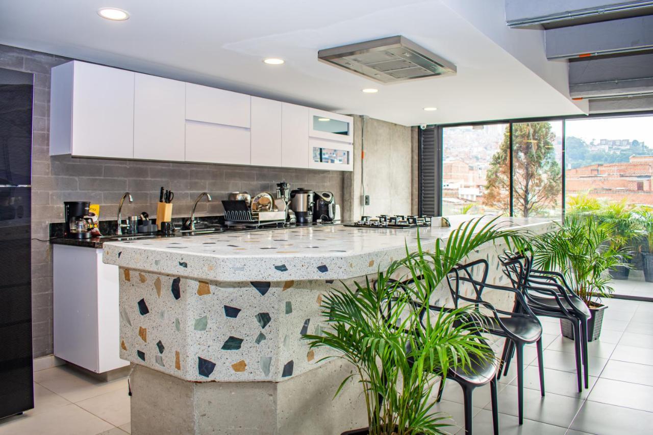 Inverso Cl 47 Coliving Меделин Екстериор снимка