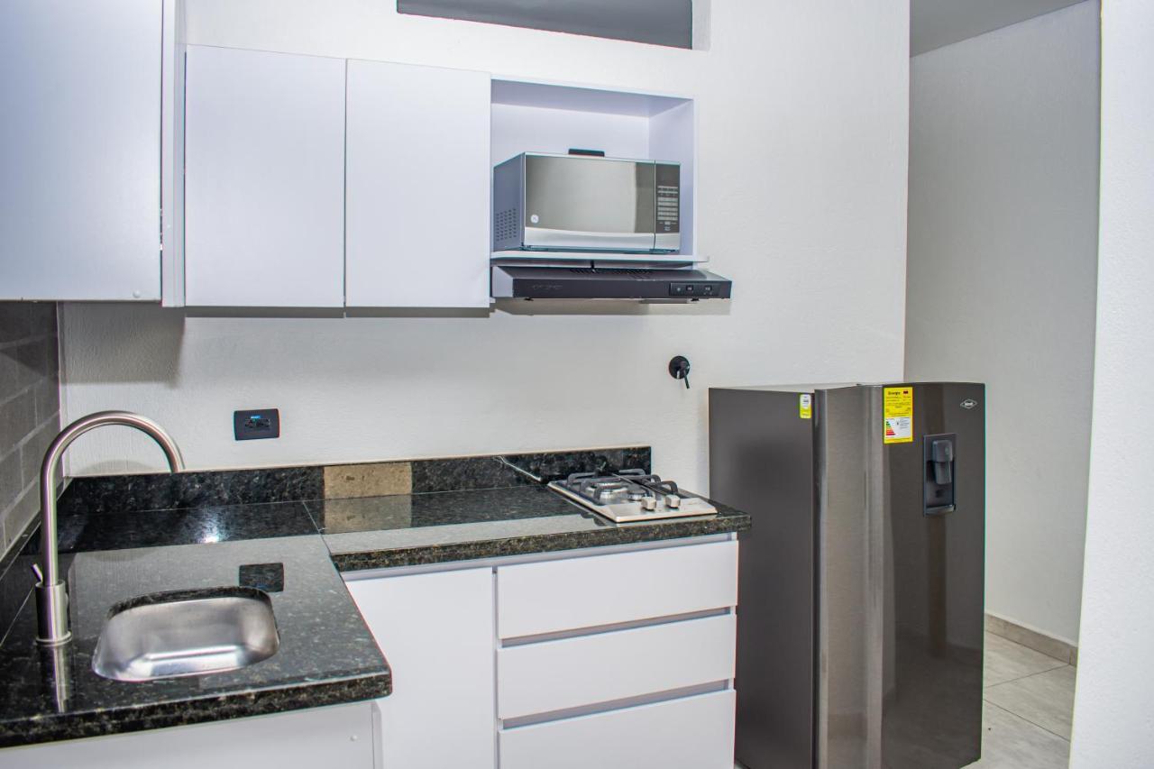 Inverso Cl 47 Coliving Меделин Екстериор снимка