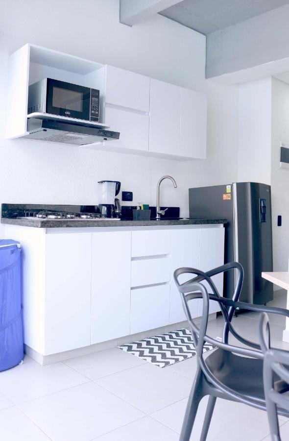 Inverso Cl 47 Coliving Меделин Екстериор снимка